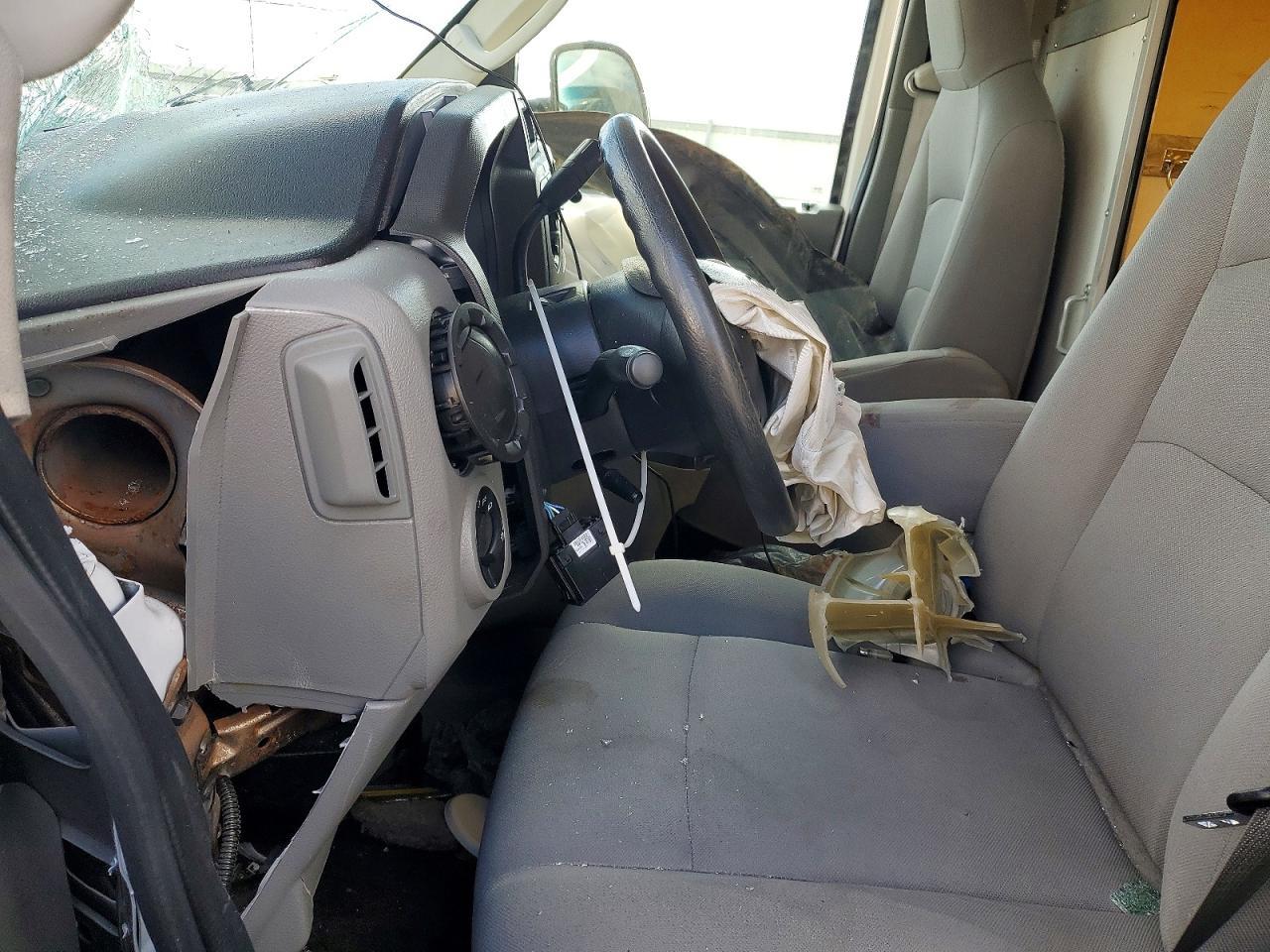 2019 Ford E350 Utility / Service Truck - Фото 7