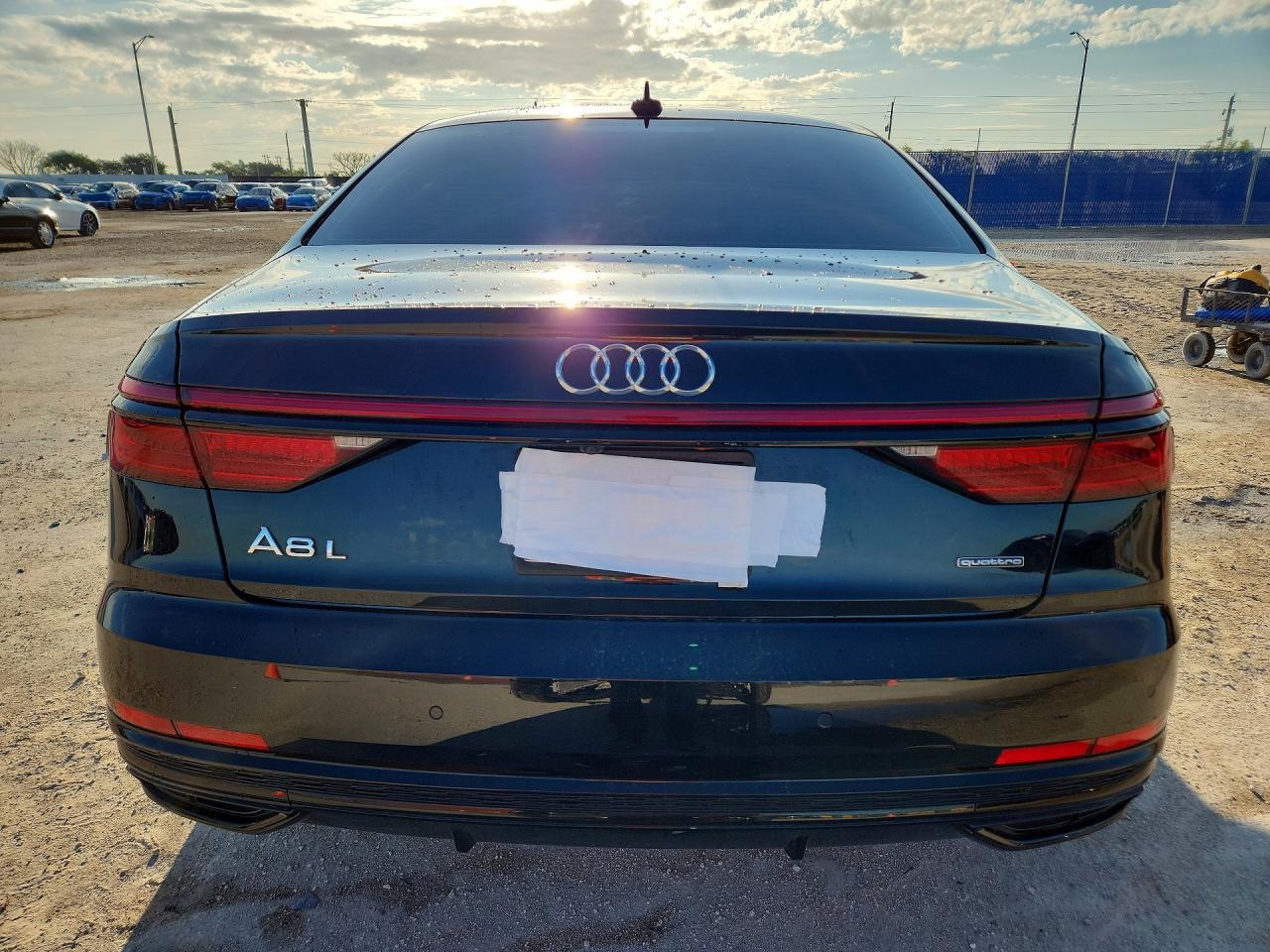 2020 Audi A8 L - Фото 6