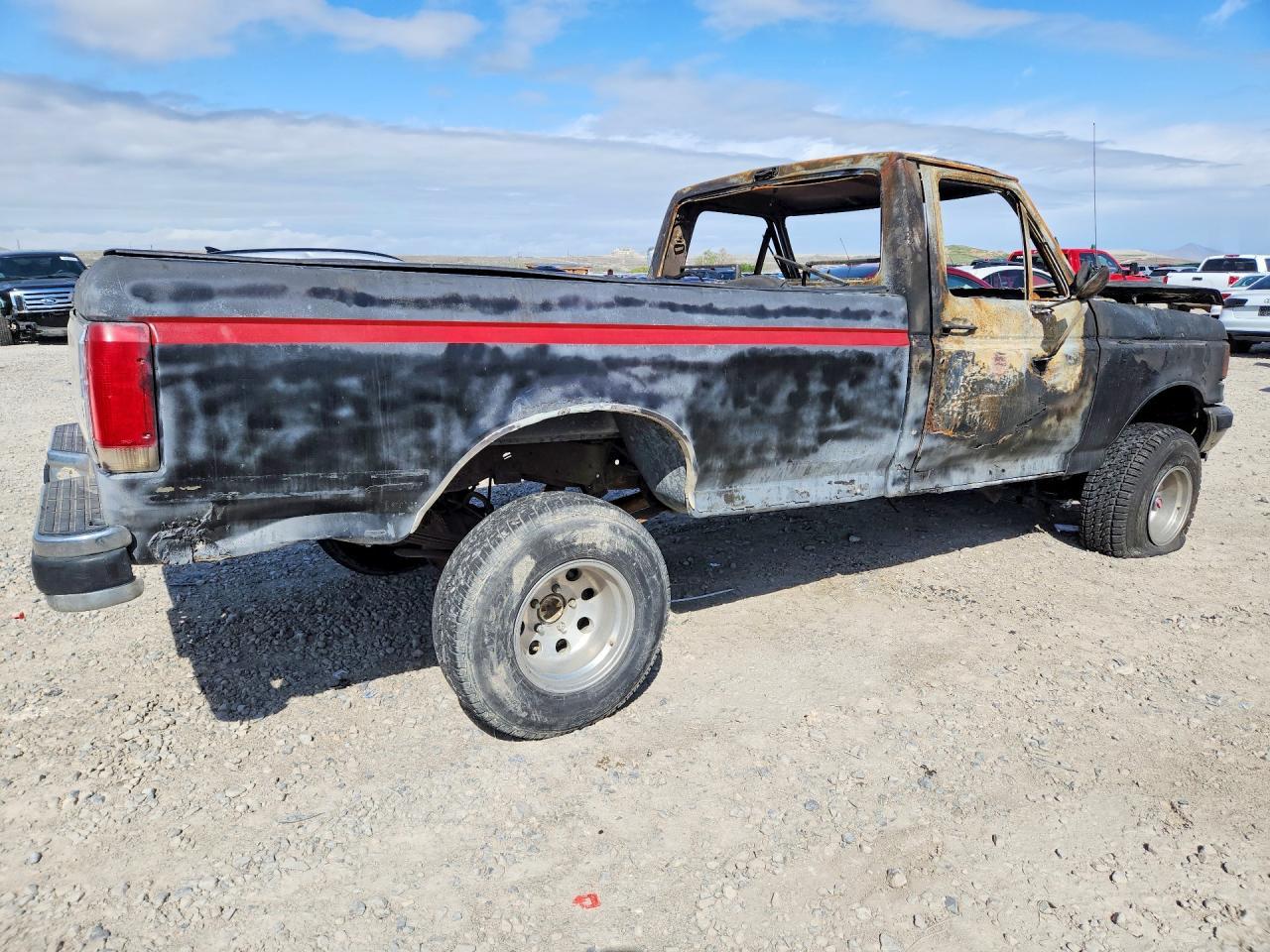 1990 Ford F150 - Фото 3