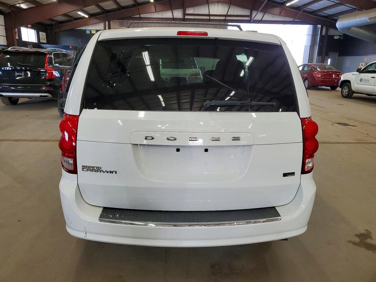2014 Dodge Grand Caravan Sxt - Image 6