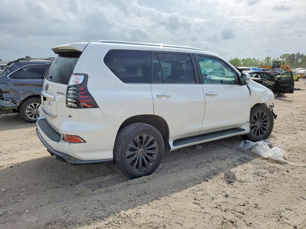 2023 Lexus Gx 460 Base - Фото 3