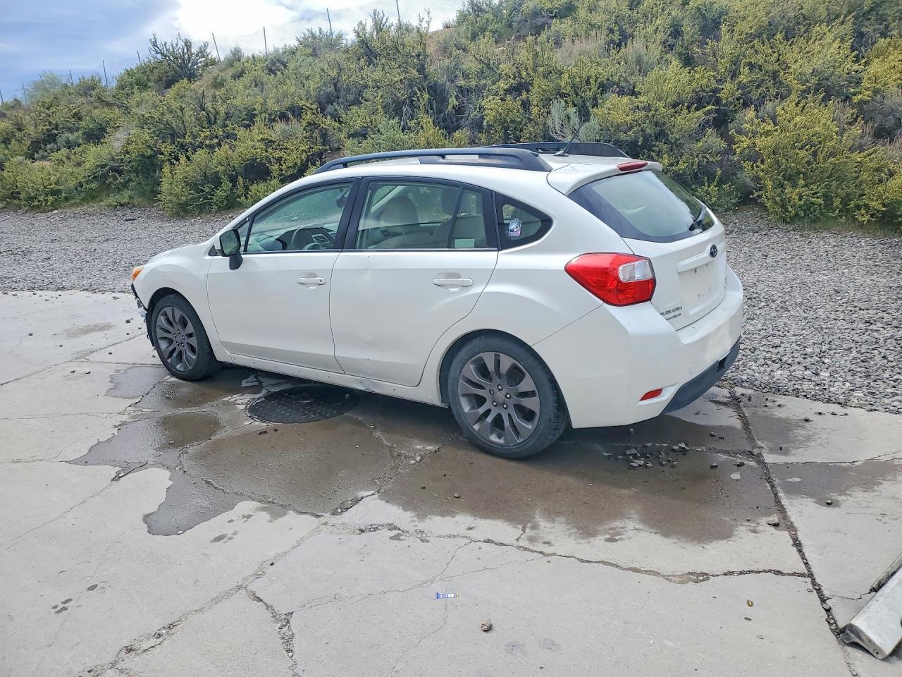 2014 Subaru Impreza Sport Premium - Фото 2