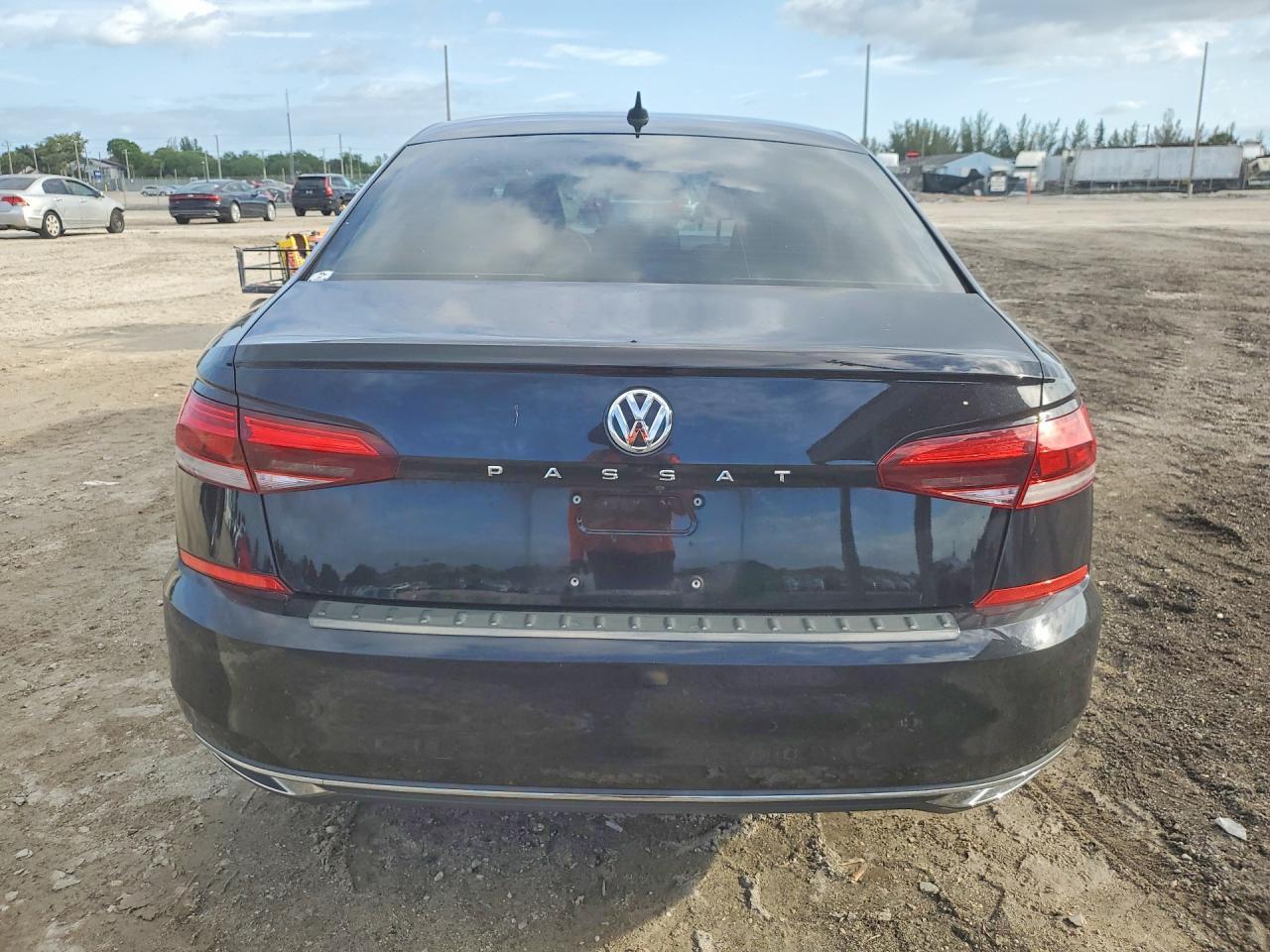 2021 Vw Passat Se Automatic - Image 6