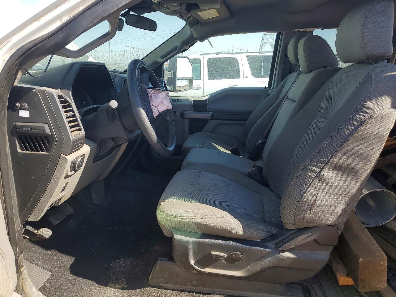 2020 Ford F250 Super Duty - Фото 7
