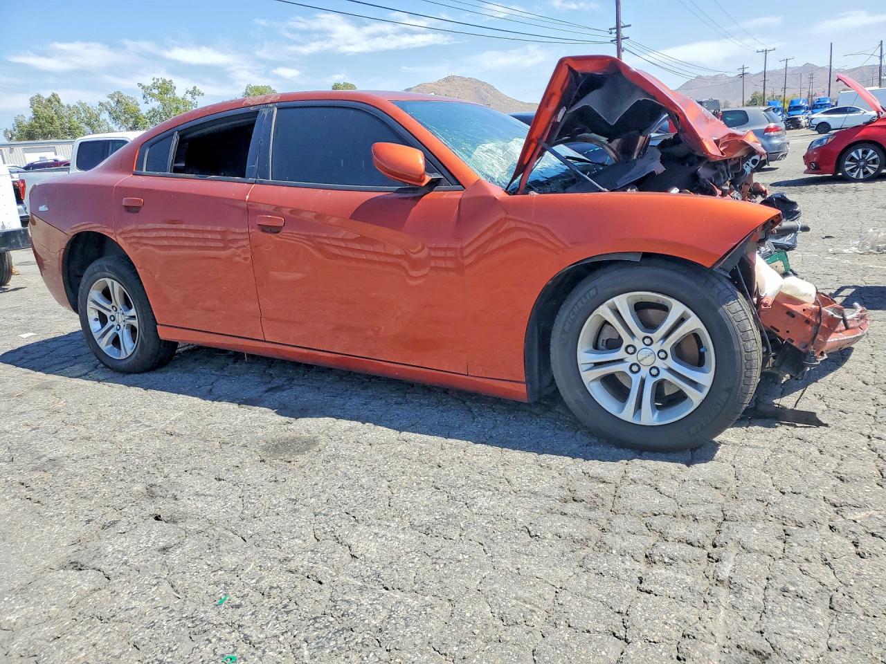 2022 Dodge Charger Sxt - Фото 4