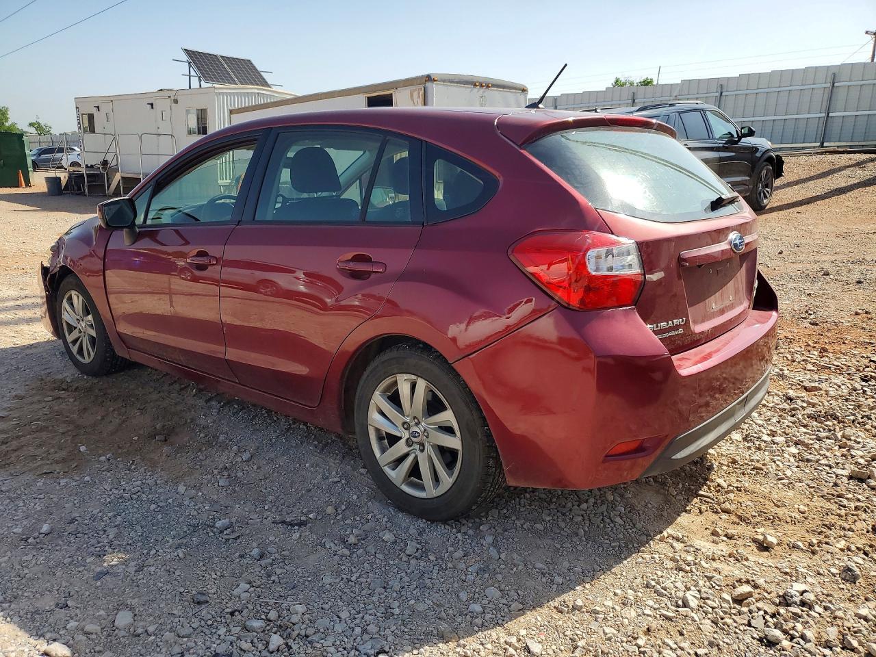 2015 Subaru Impreza Premium - Фото 2