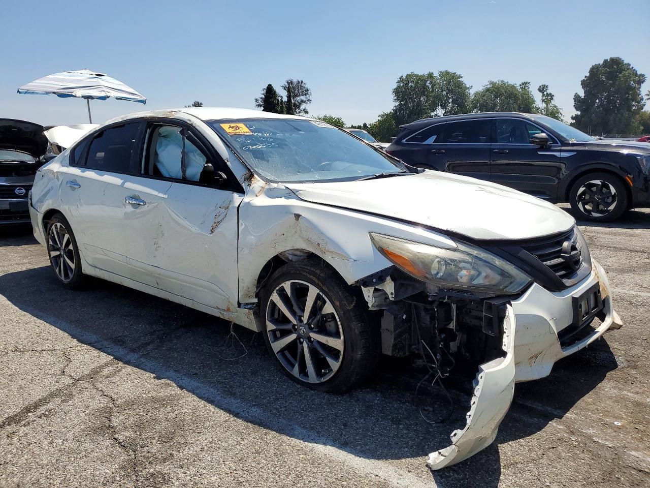 2017 Nissan Altima 2.5 Sr - Фото 4