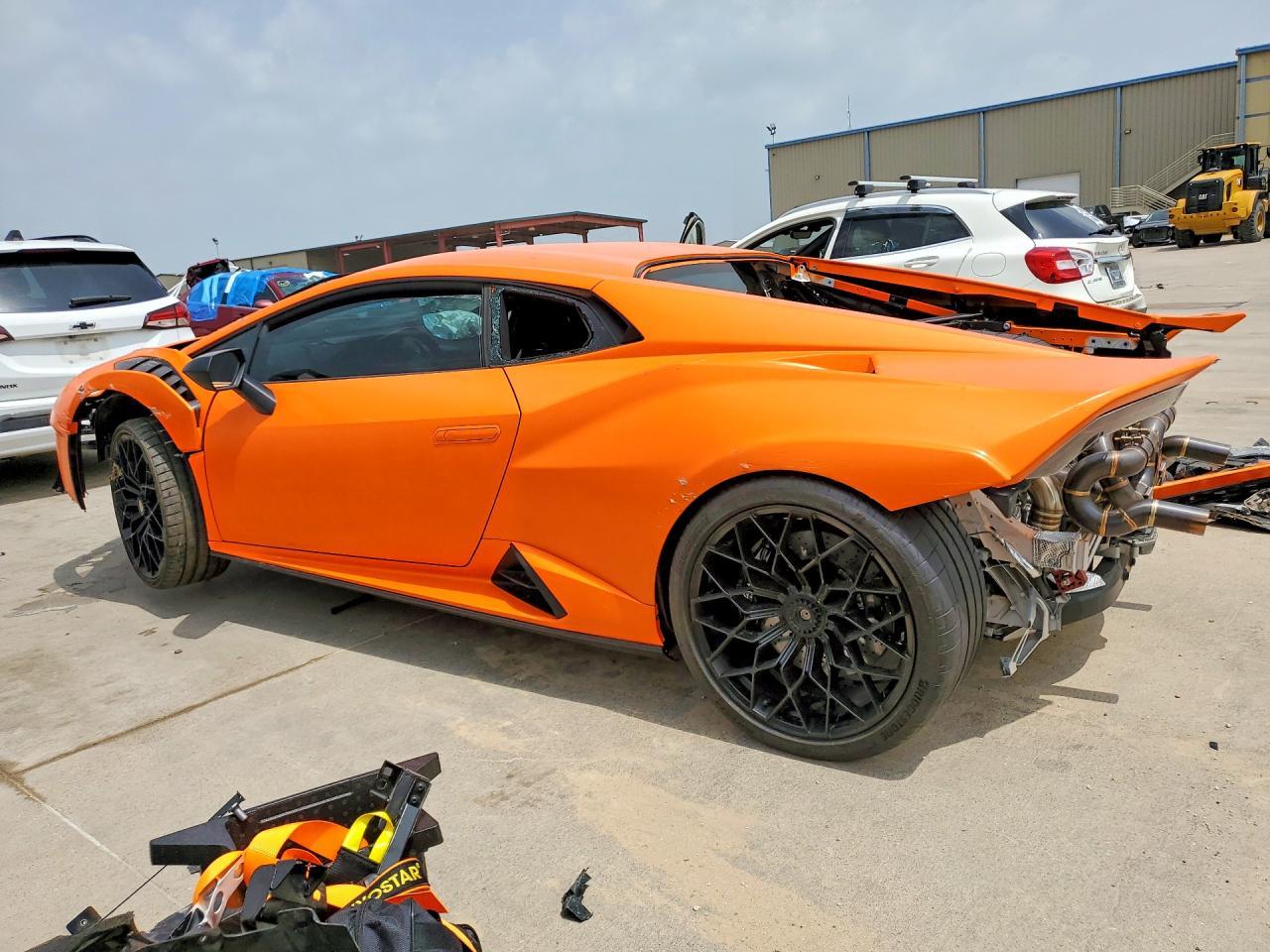 2023 Lamborghini Huracan Sto - Image 2