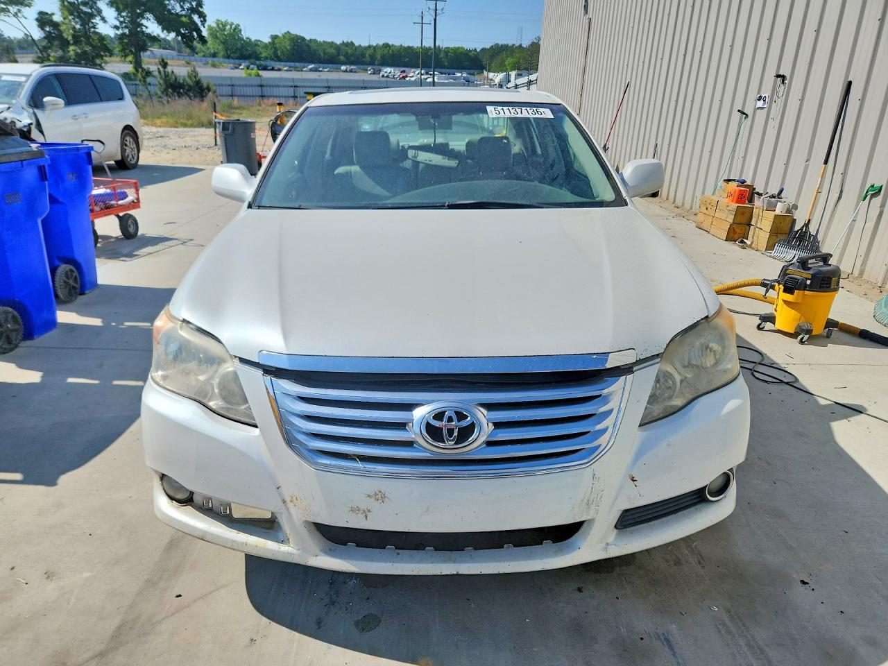 2010 Toyota Avalon Limited - Фото 5
