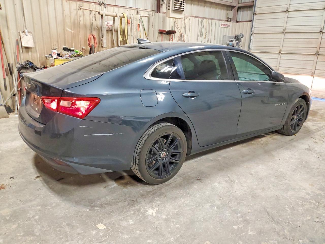 2020 Chevrolet Malibu Ls - Фото 3