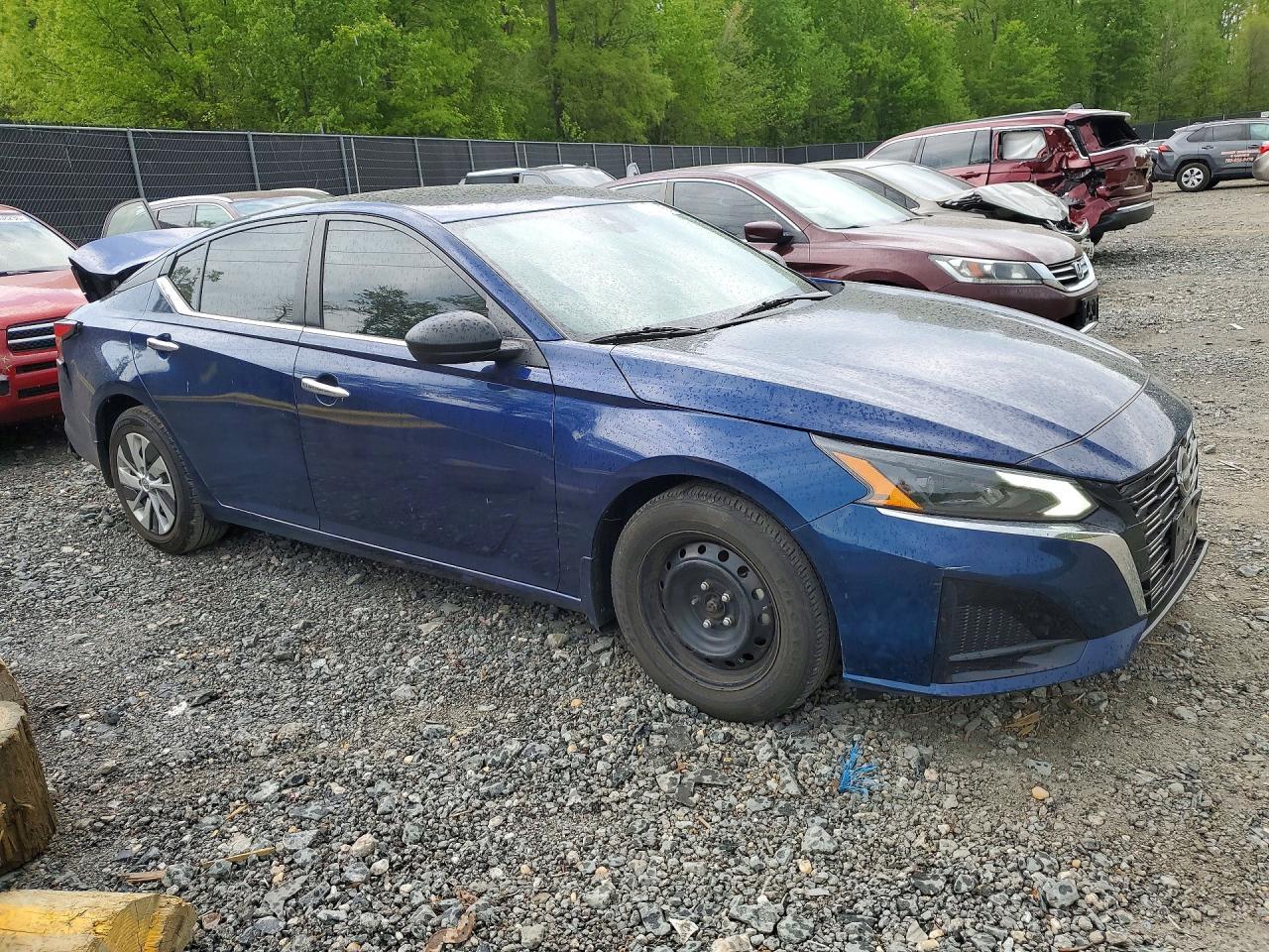 2024 Nissan Altima S - Image 4