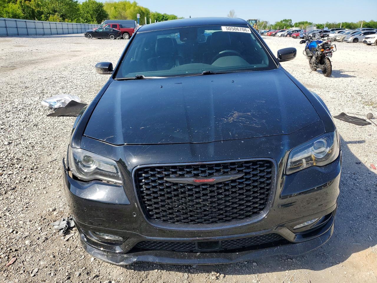 2022 Chrysler 300 S - Фото 5