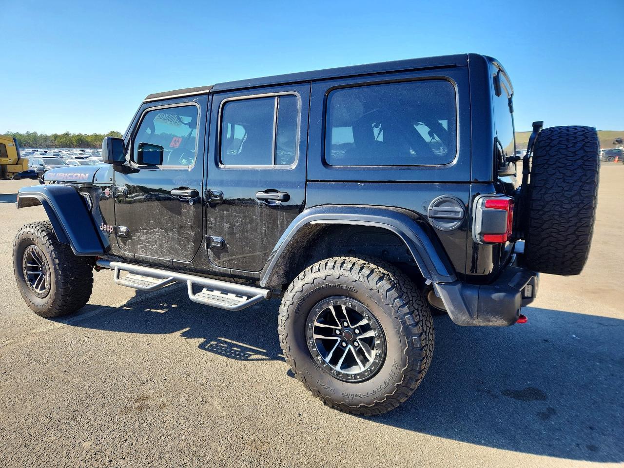 2024 Jeep Wrangler Rubicon - Фото 2
