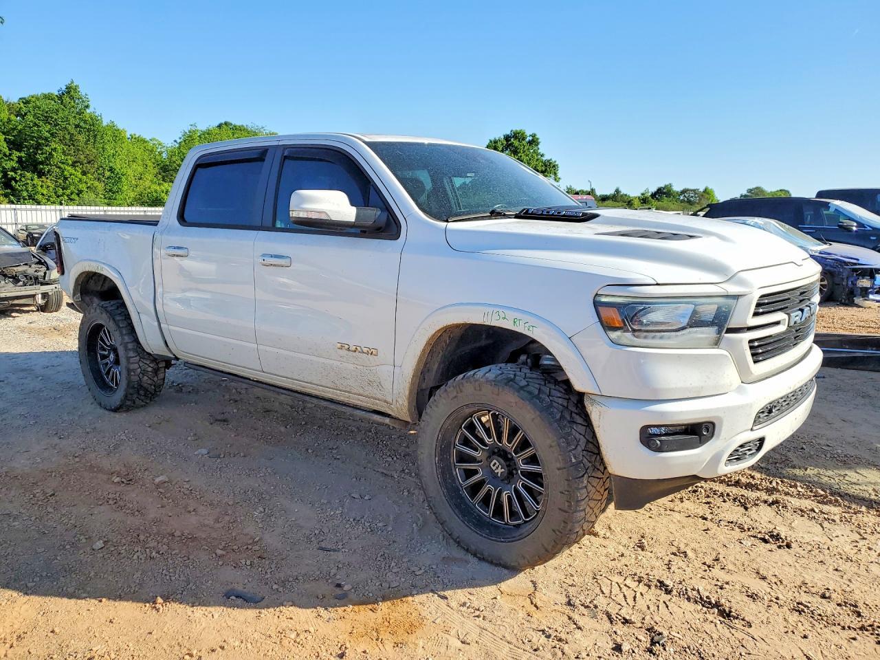 2021 Ram 1500 Laramie - Фото 4