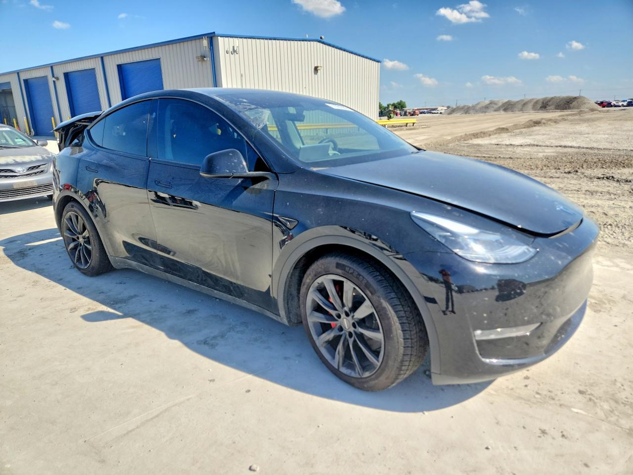2024 Tesla Model Y - Фото 4