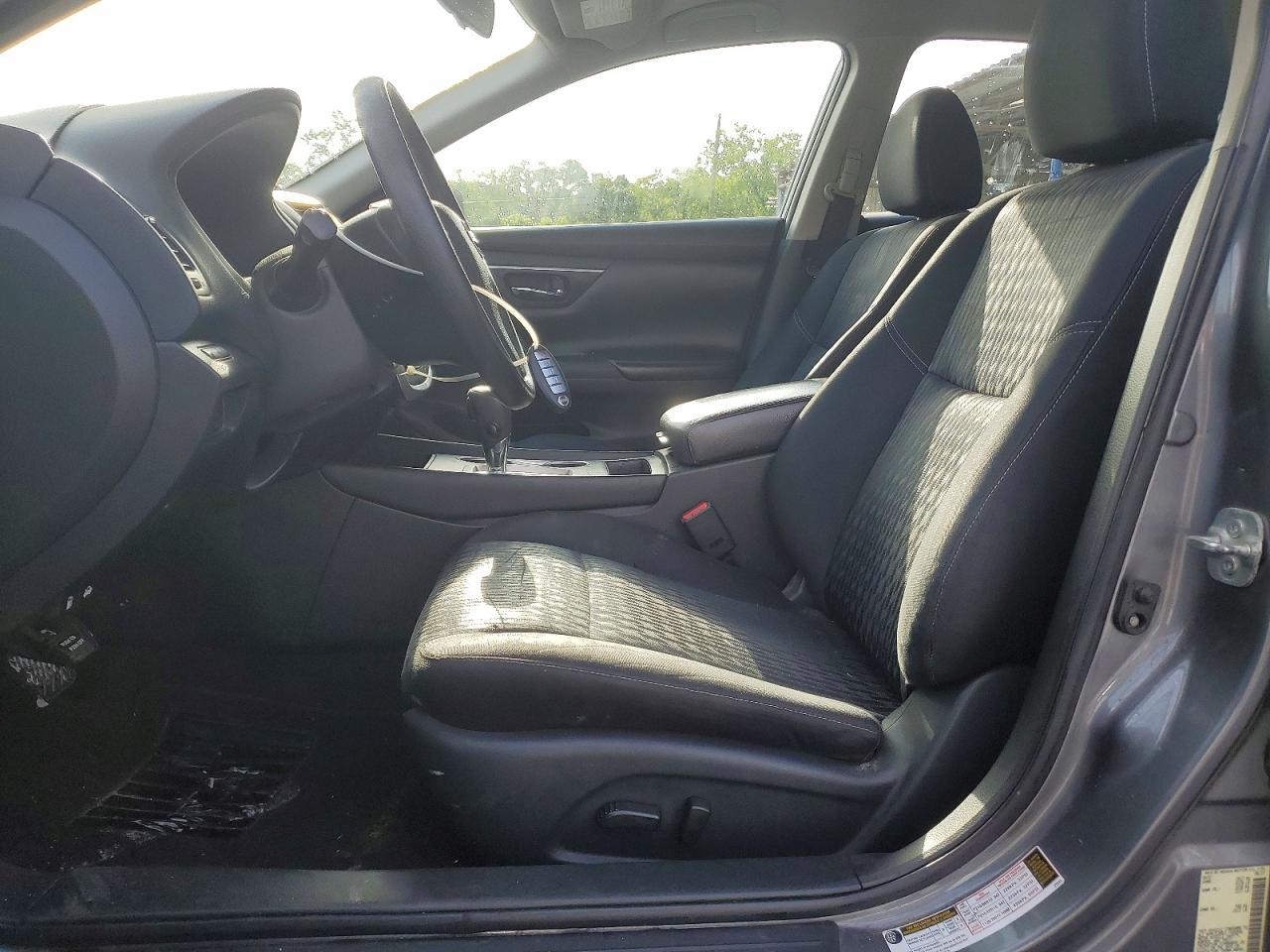 2017 Nissan Altima 2.5 S - Image 7