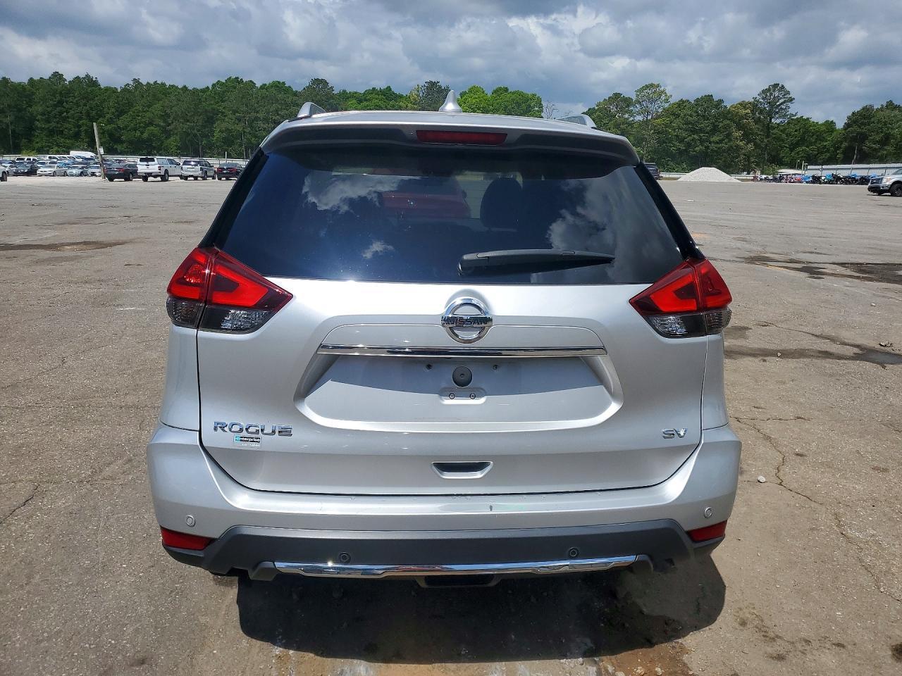 2019 Nissan Rogue Sv - Image 6