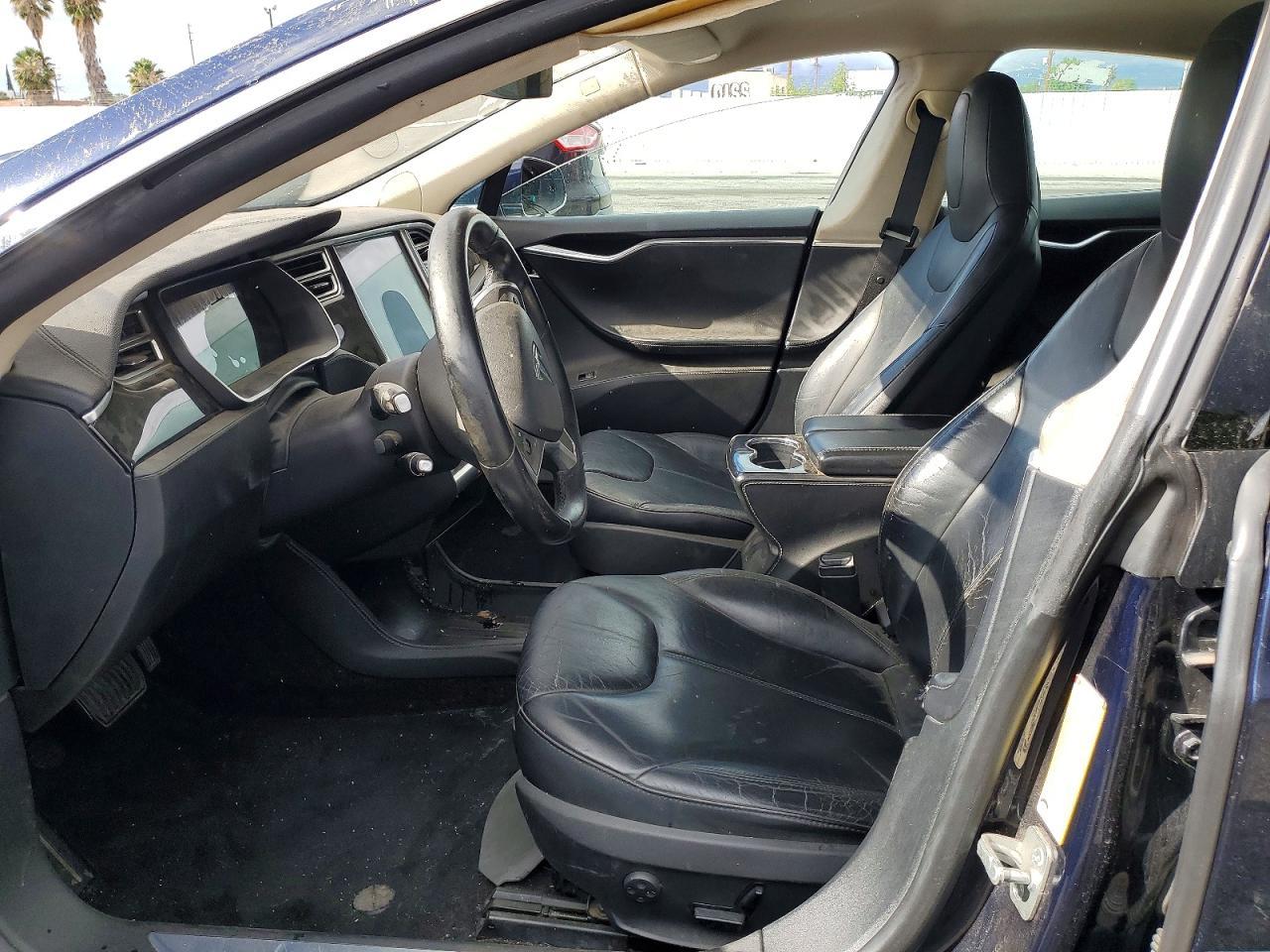 2015 Tesla Model S 85 - Фото 7