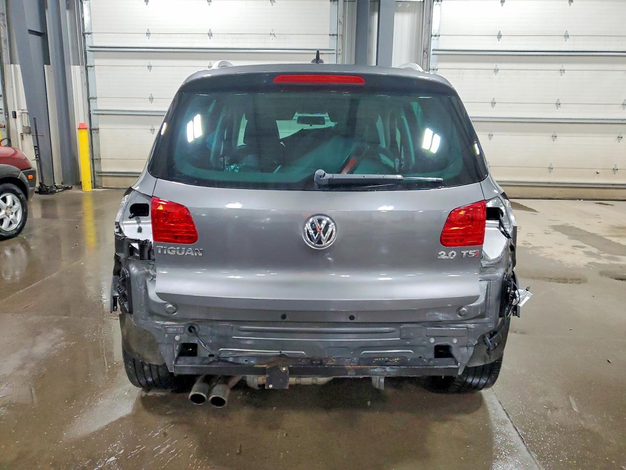 2013 Volkswagen Tiguan S - Image 6