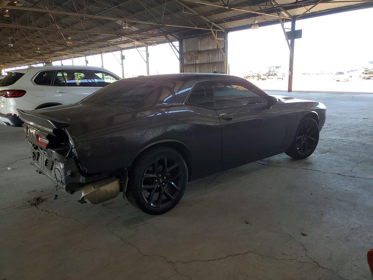 2021 Dodge Challenger Sxt - Image 3