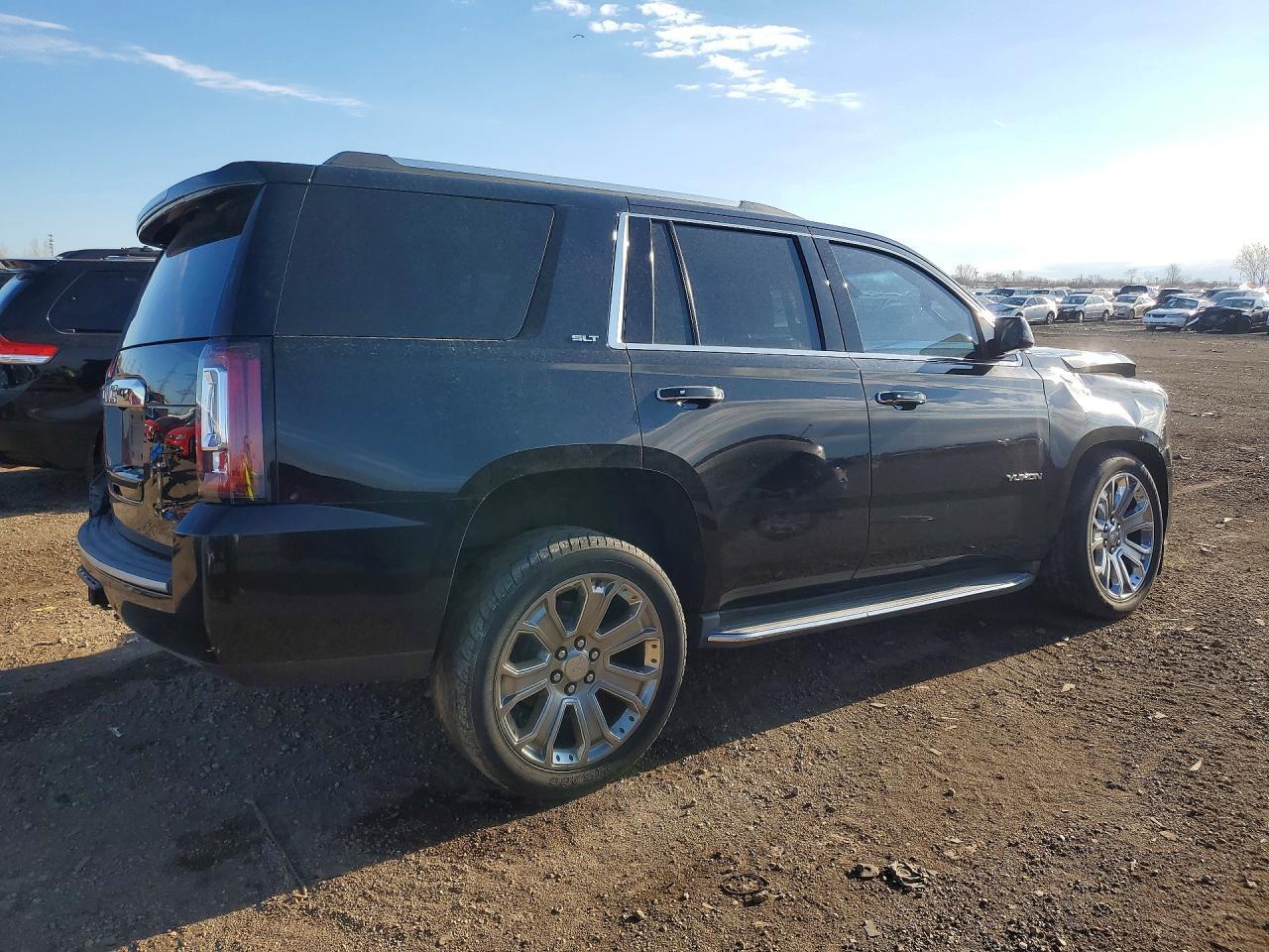 2015 GMC Yukon Slt - Фото 3