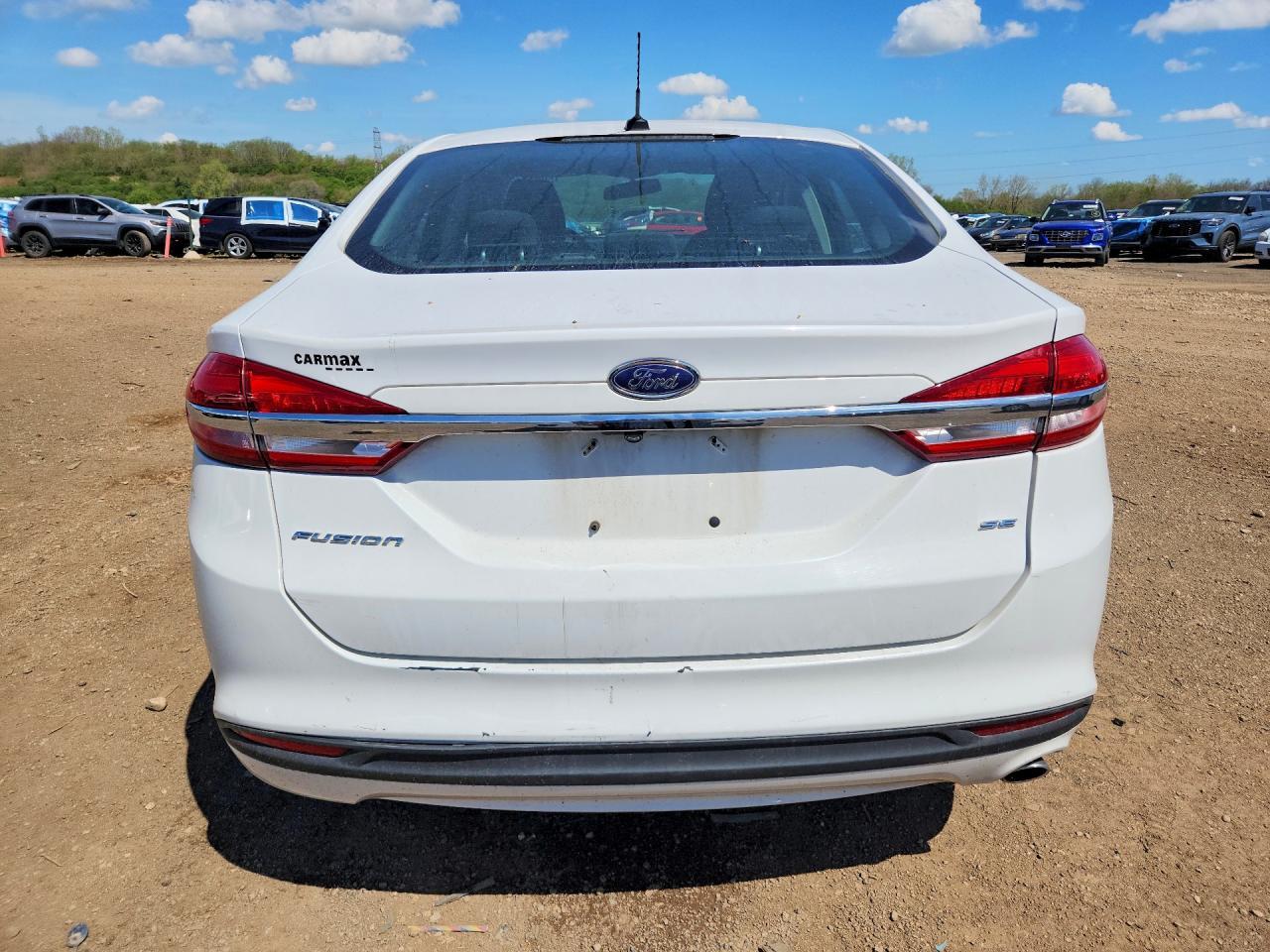 2017 Ford Fusion Se - Фото 6