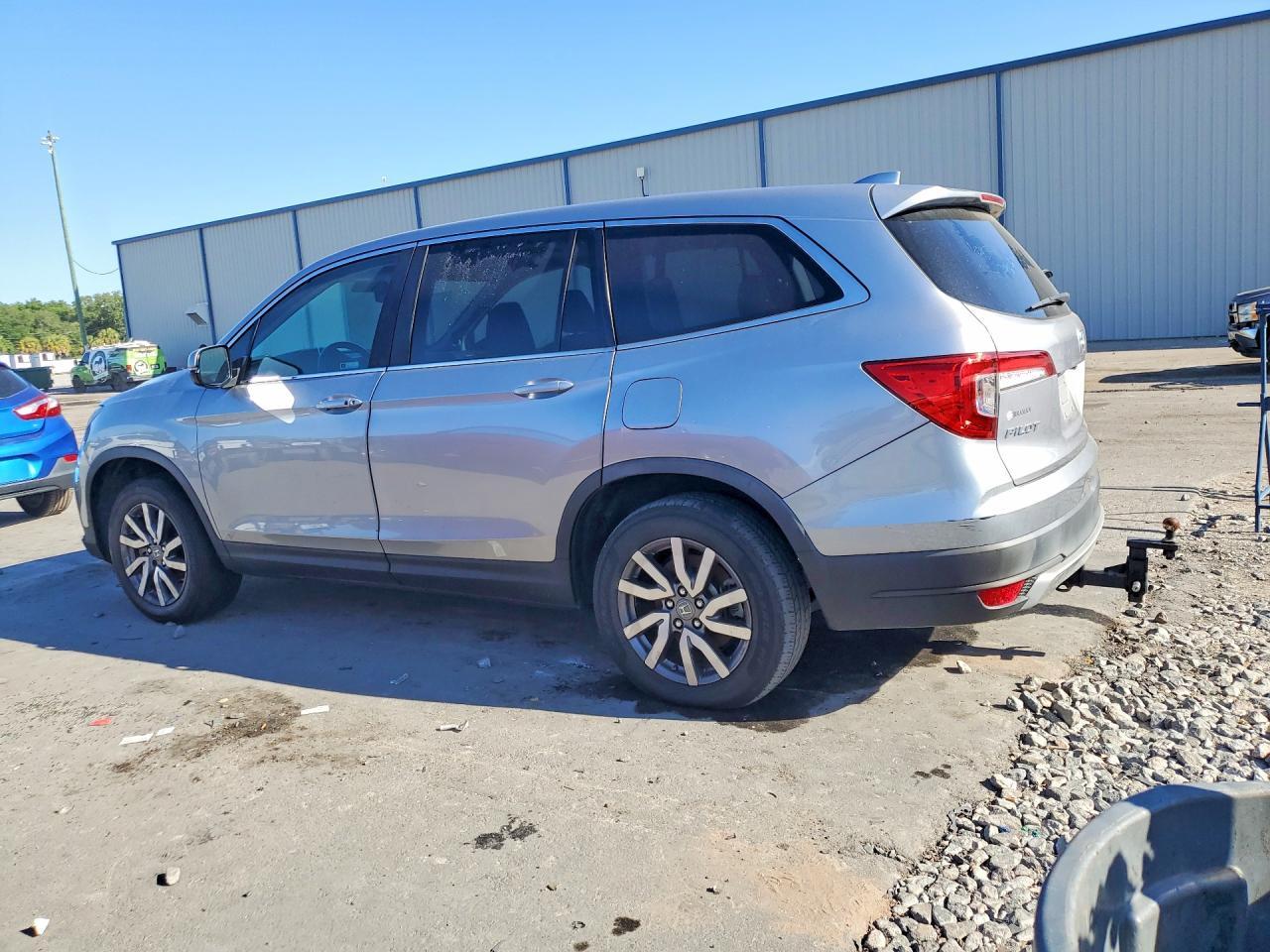 2021 Honda Pilot Ex-L - Image 2