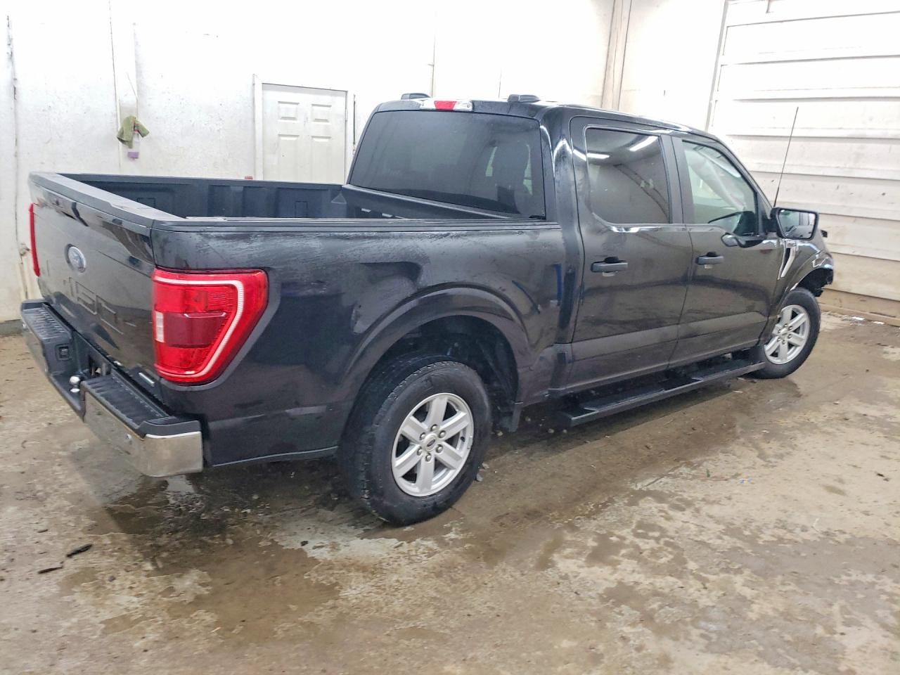 2023 Ford F150 Supercrew - Фото 3