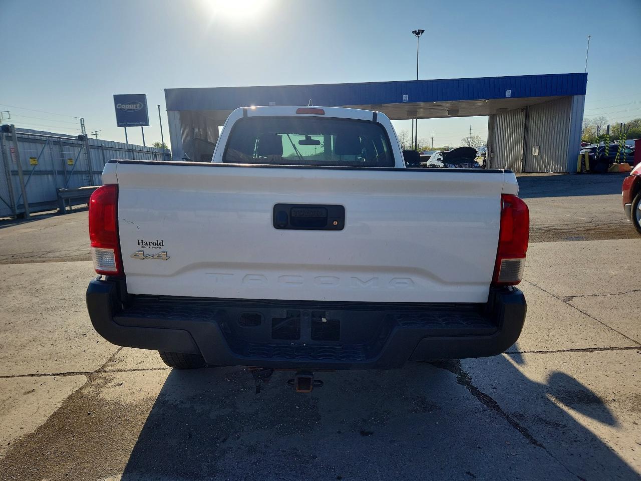 2016 Toyota Tacoma Sr - Фото 6