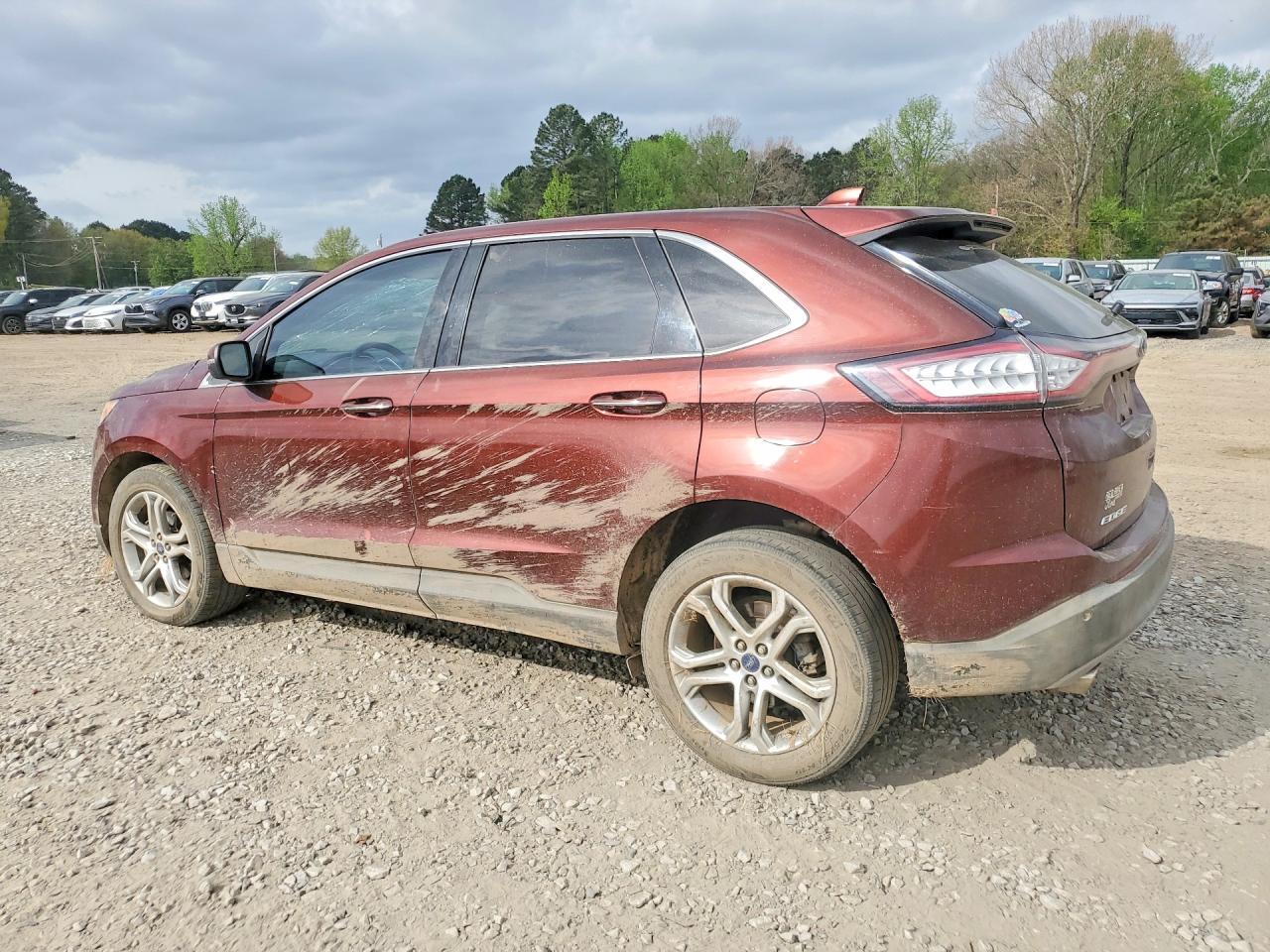 2015 Ford Edge Titanium - Image 2