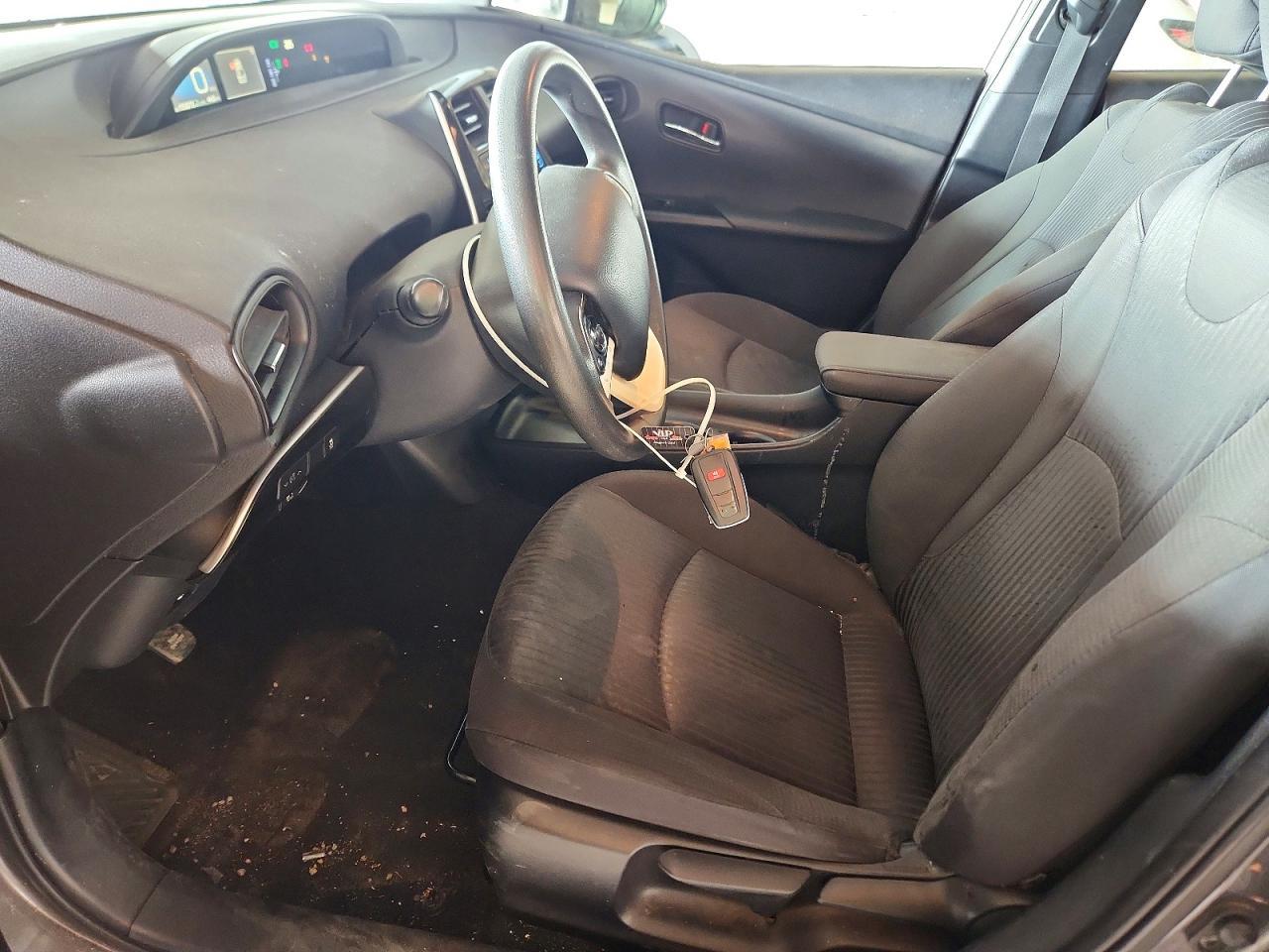 2017 Toyota Prius Two - Фото 7