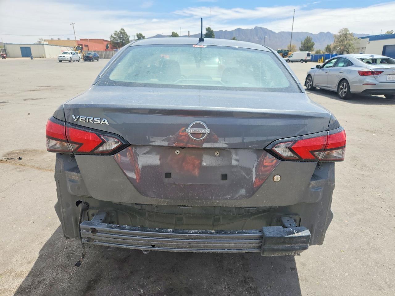 2023 Nissan Versa S - Фото 6