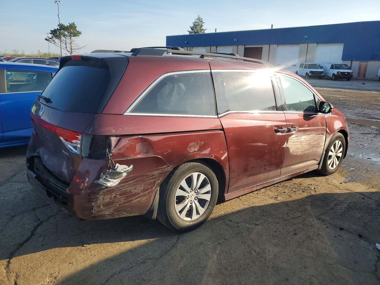 2016 Honda Odyssey Touring - Фото 3