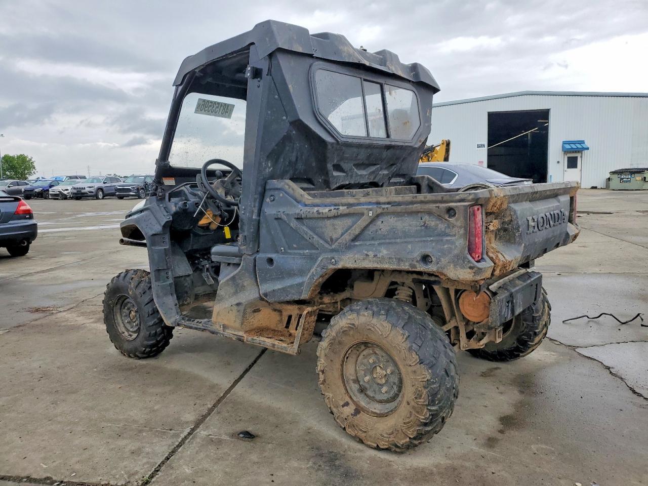 2016 Honda Pioneer Utility Vehicle - Image 3
