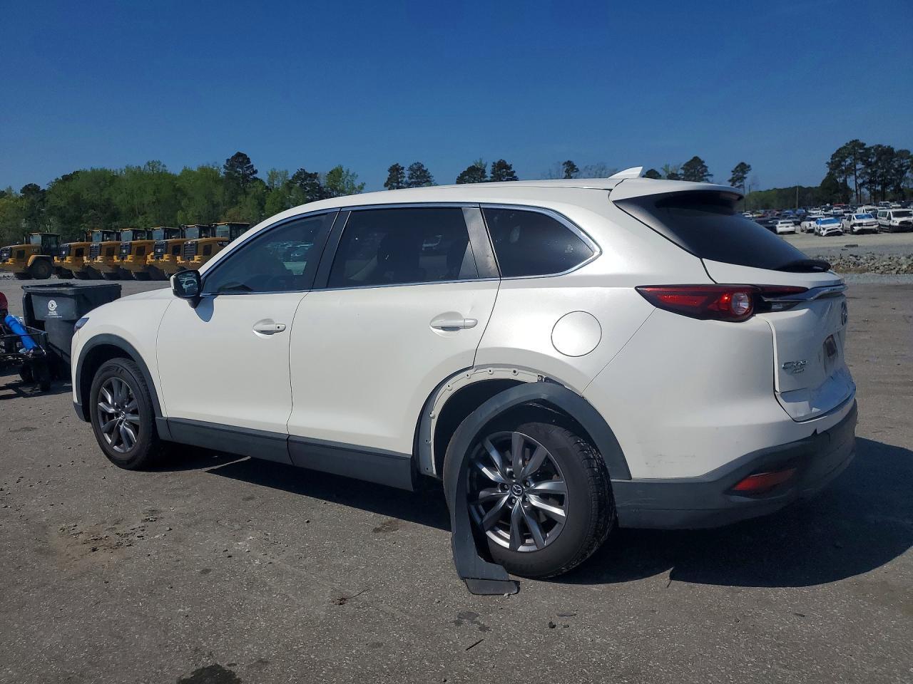 2018 Mazda Cx-9 Sport - Image 2