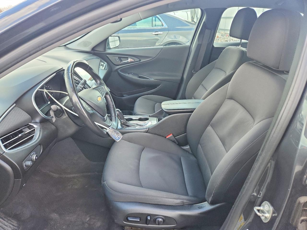 2018 Chevrolet Malibu Lt - Image 7