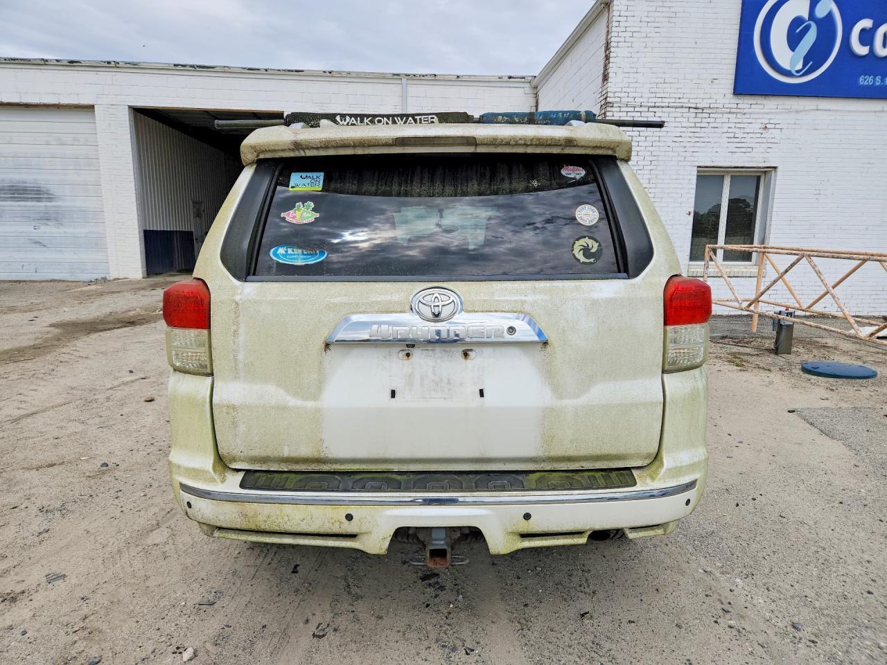 2011 Toyota 4Runner Sr5 - Image 6