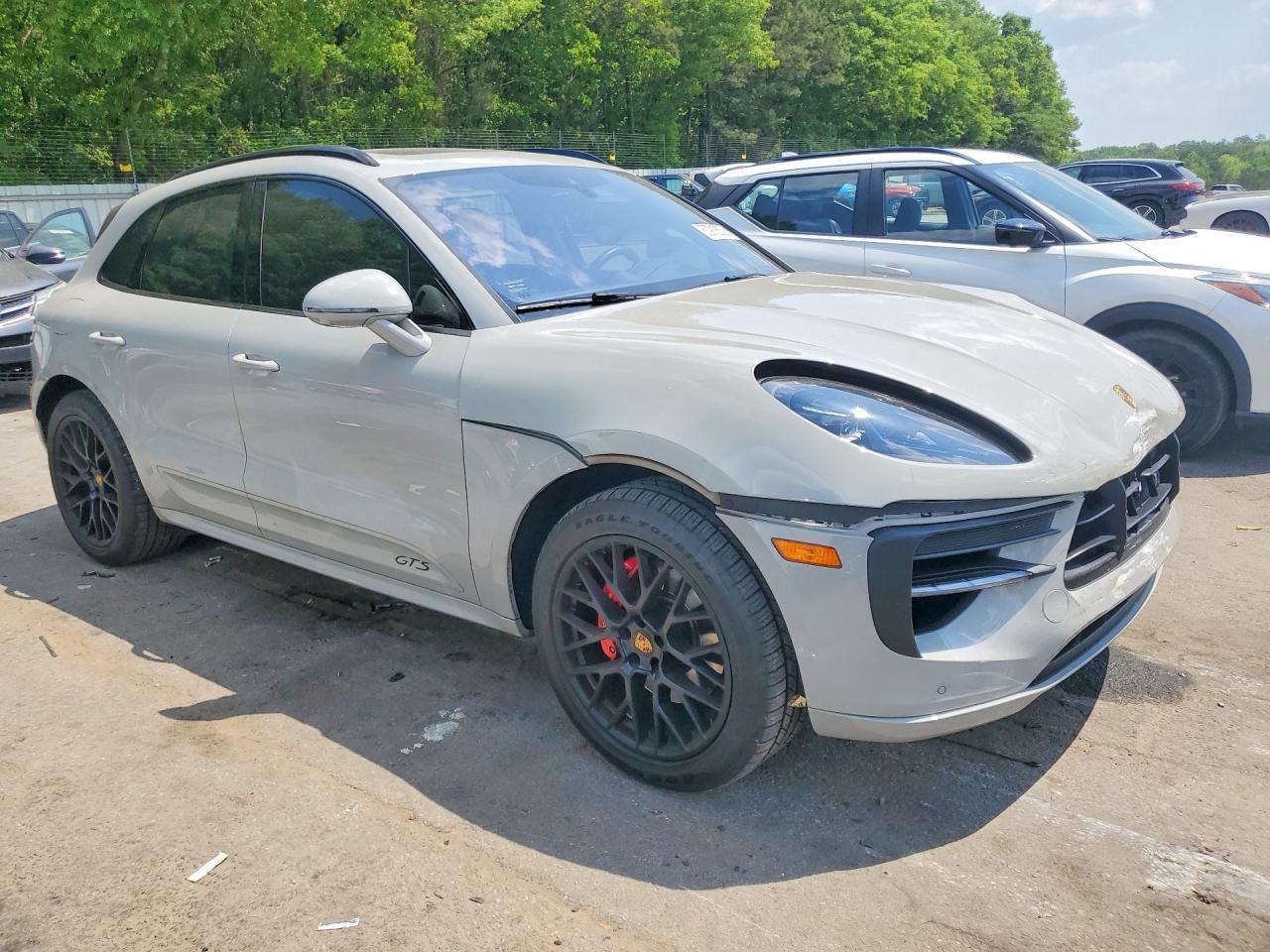 2021 Porsche Macan Gts - Image 4