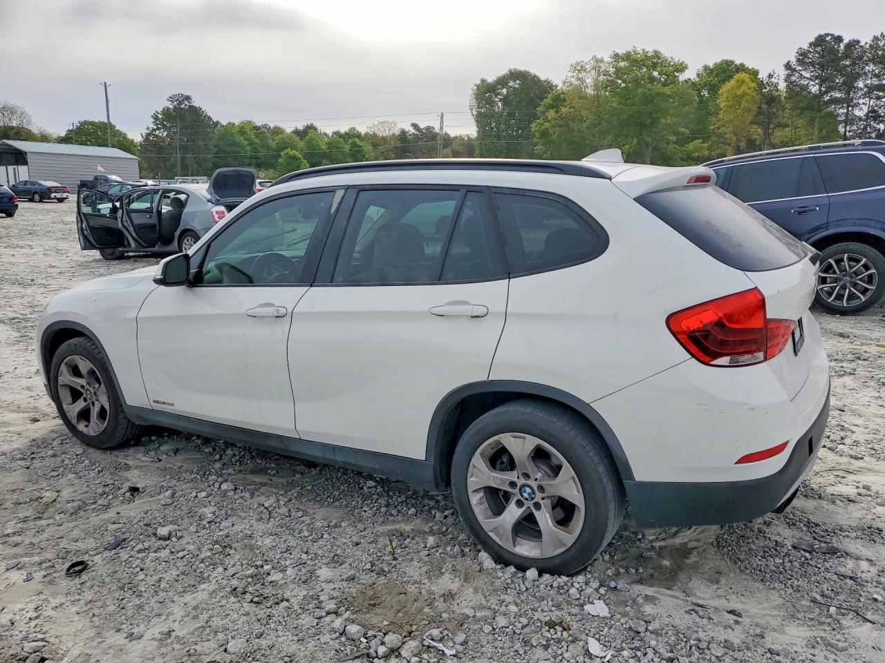 2014 BMW X1 - Фото 2