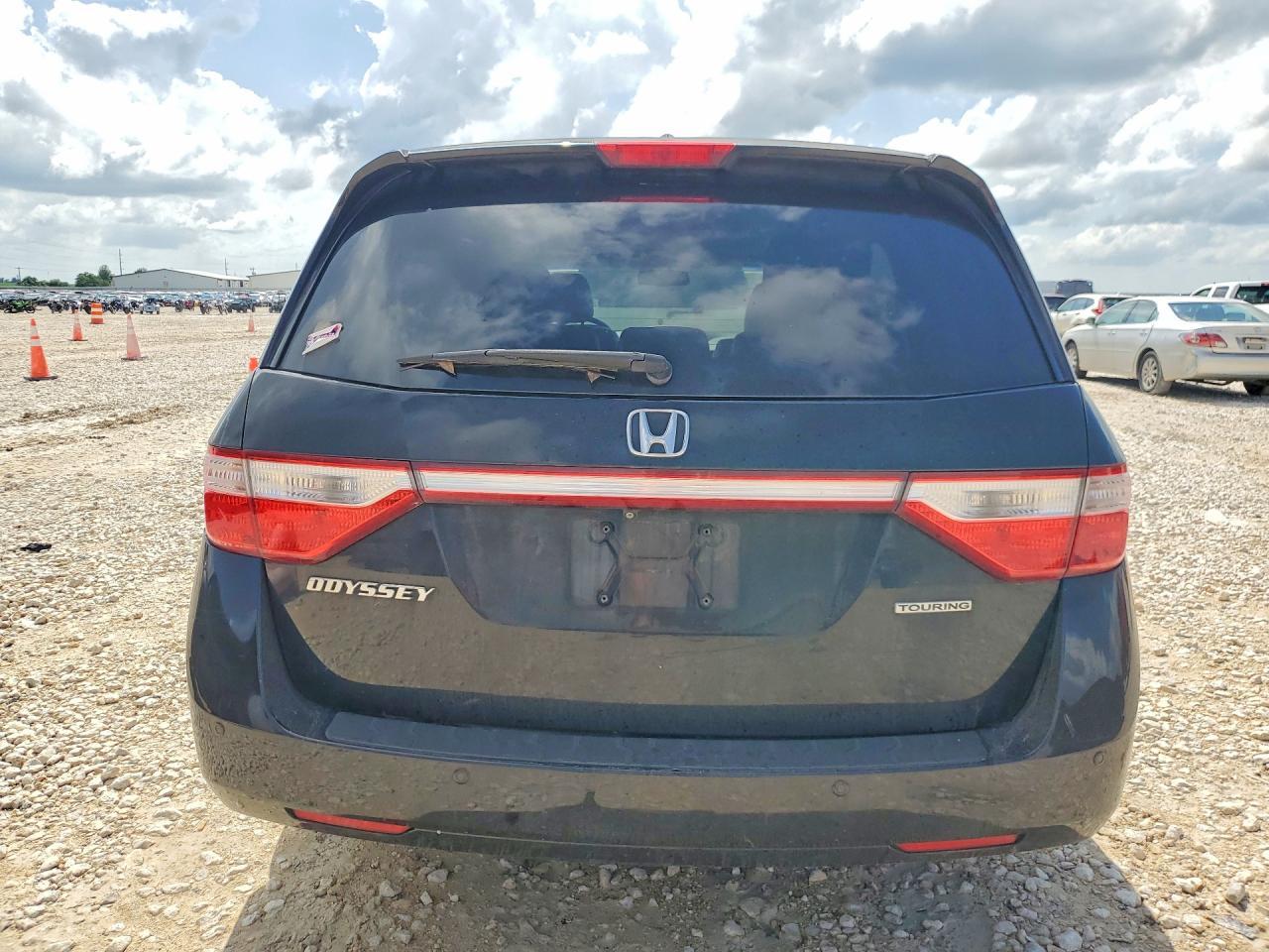 2012 Honda Odyssey Touring - Фото 6
