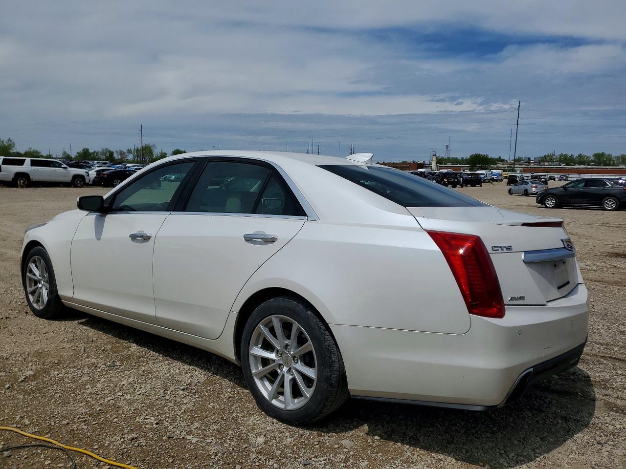 2018 Cadillac Cts - Фото 2