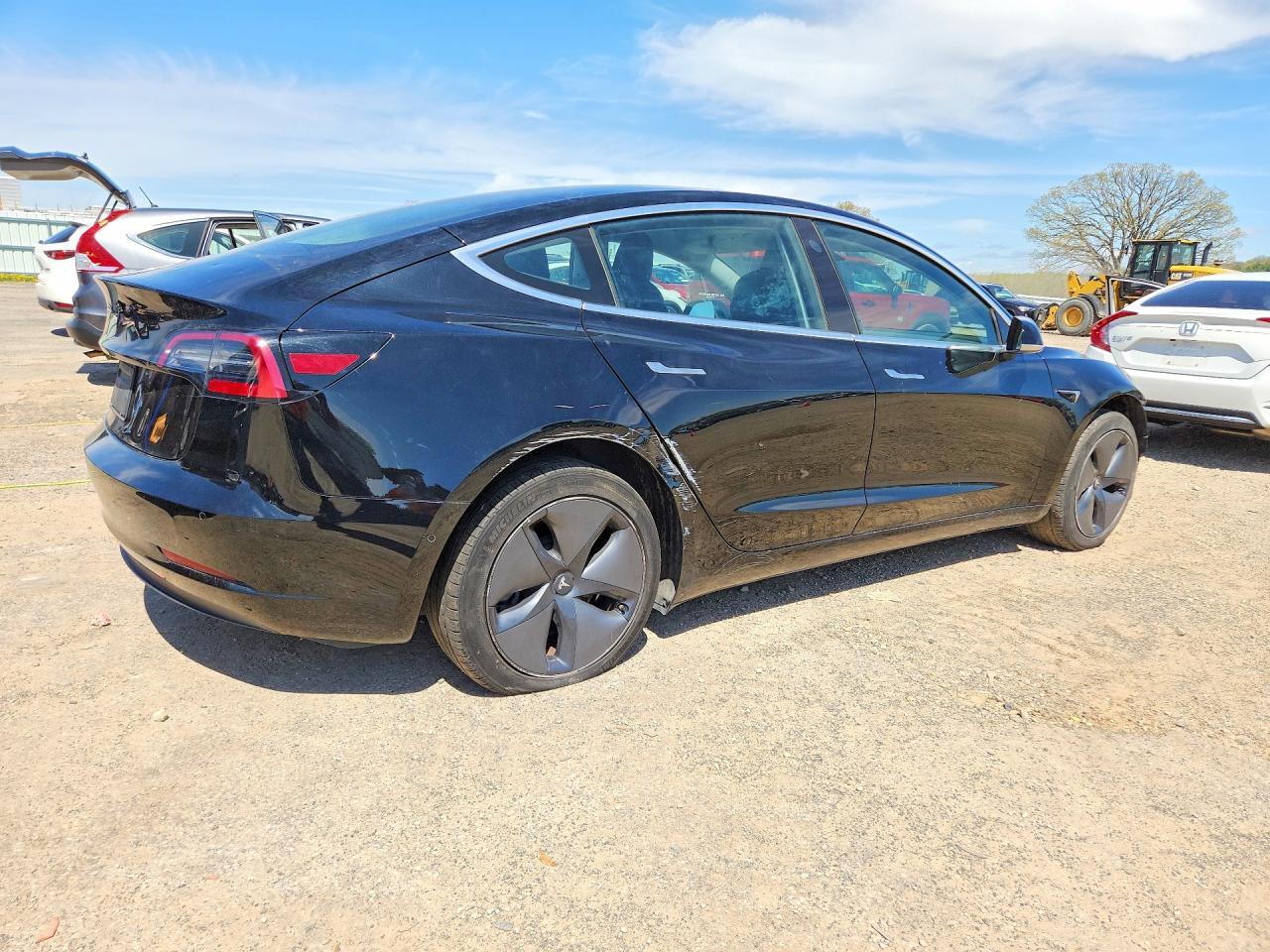 2019 Tesla Model 3 - Image 3