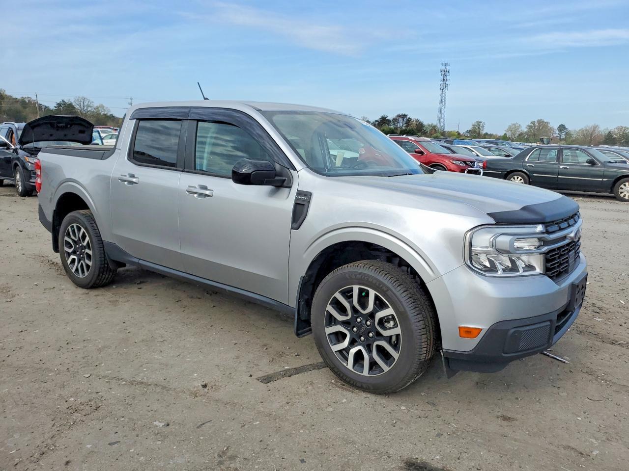 2024 Ford Maverick Lariat - Image 4