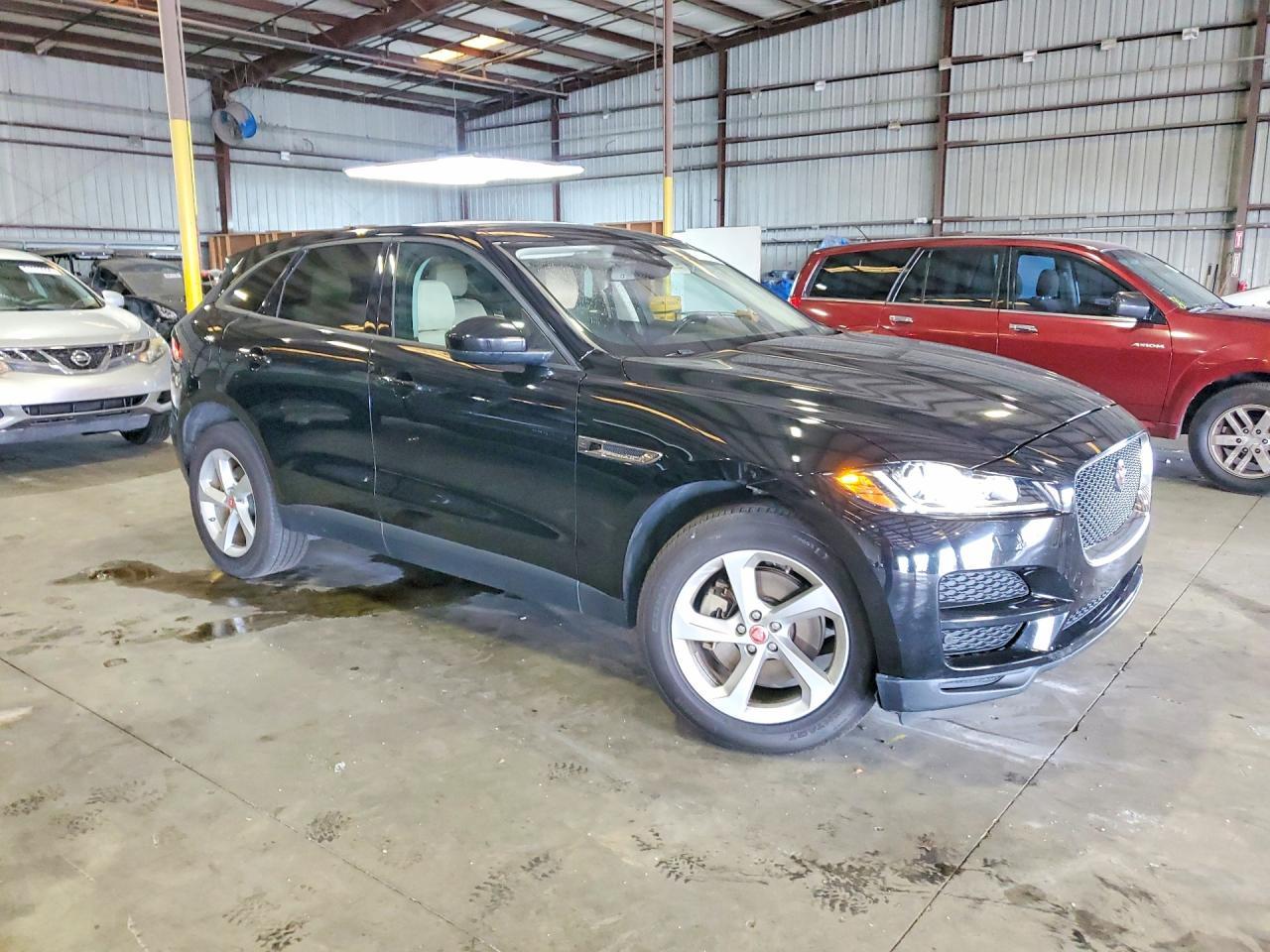 2018 Jaguar F-Pace Premium - Фото 4