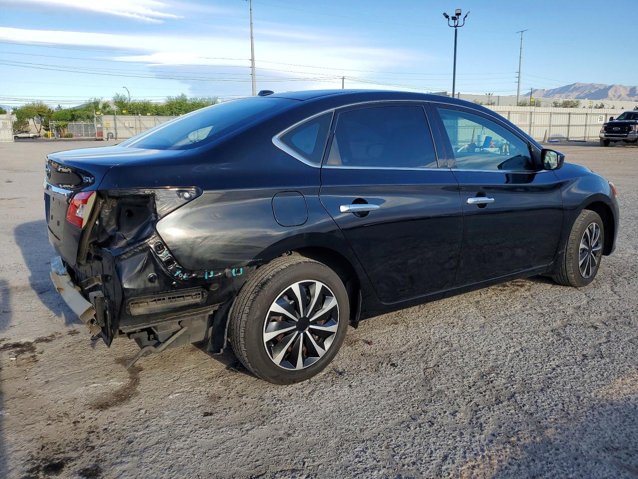 2015 Nissan Sentra Sv - Фото 3