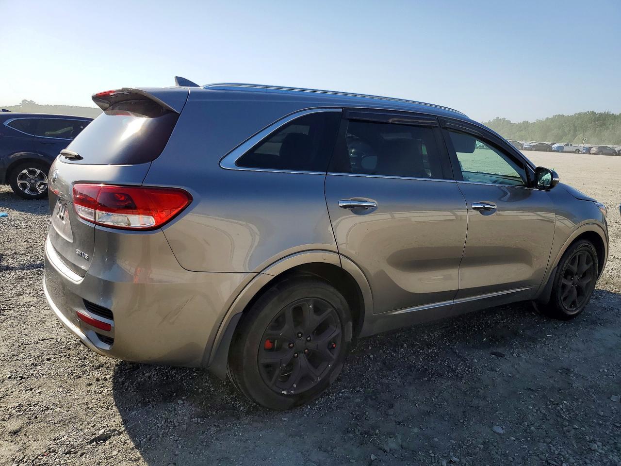 2016 Kia Sorento Sx V6 - Image 3