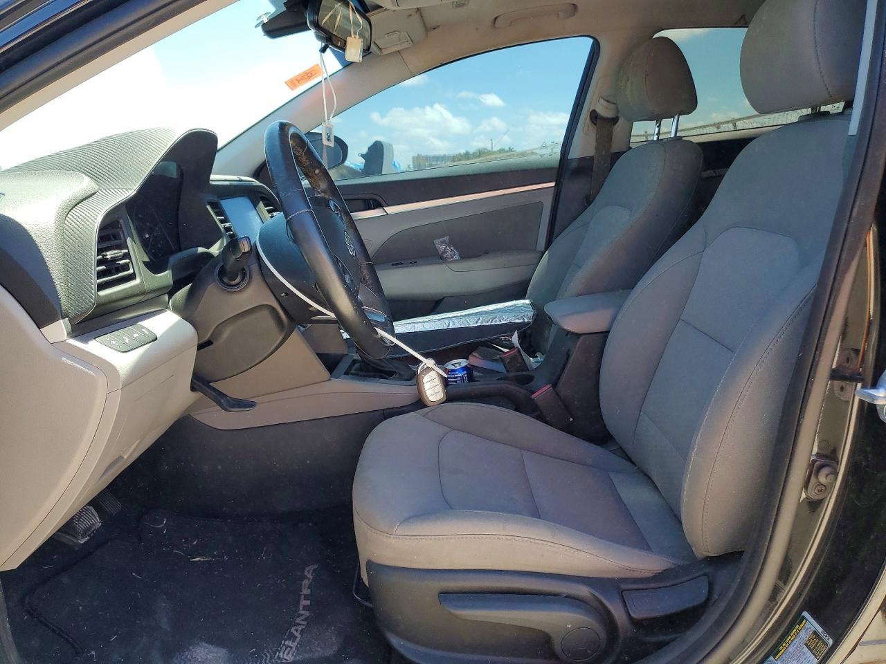2019 Hyundai Elantra Value Edition - Фото 7