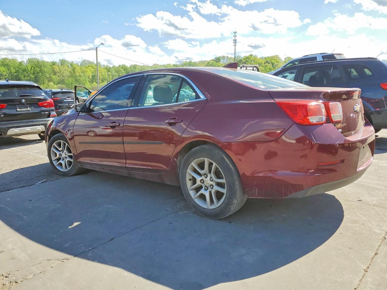 2015 Chevrolet Malibu 1Lt - Фото 2
