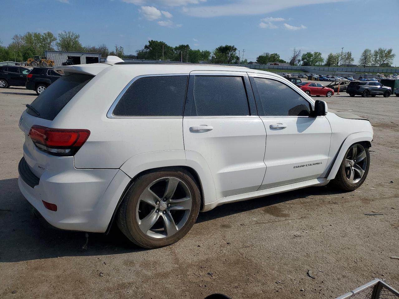 2015 Jeep Grand Cherokee Srt-8 - Image 3