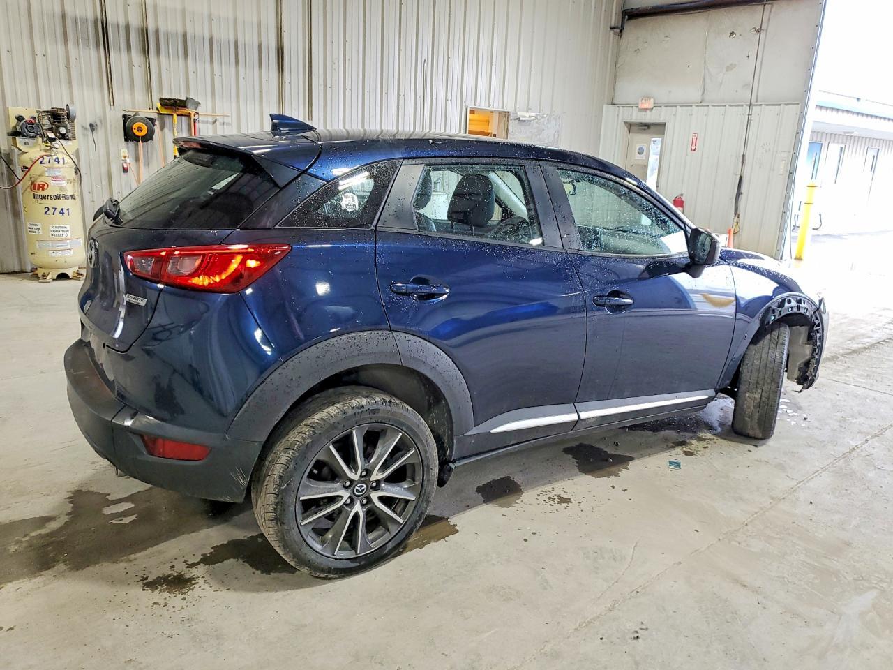 2017 Mazda Cx-3 Grand Touring - Image 3